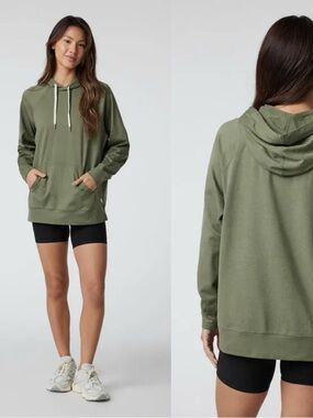 vuori | Halo Oversized Hoodie